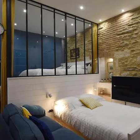 Le Nid Des Voyageurs Nantes