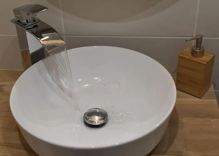 Le Nid Des Voyageurs Nantes